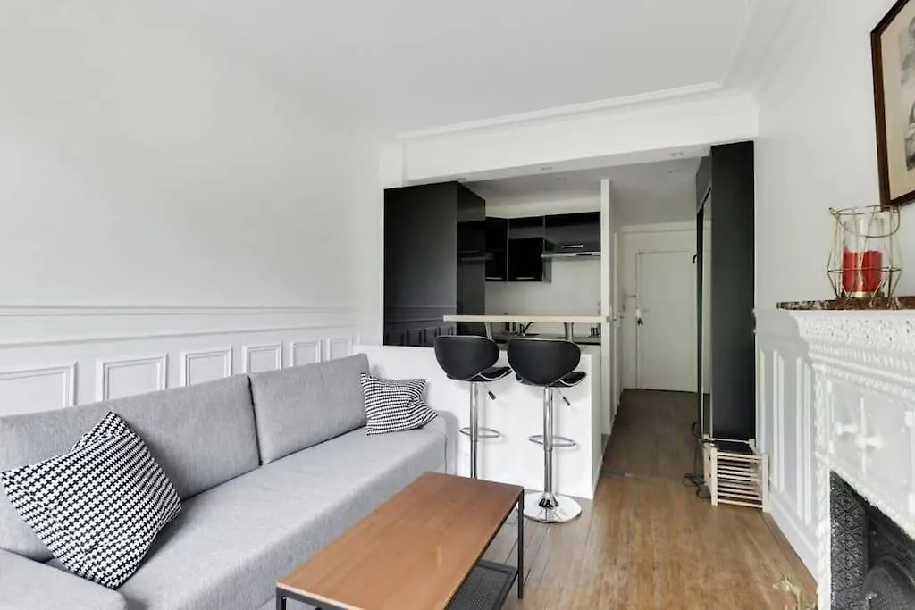 Apartment Entier A Montmartre Pour 4 Paris